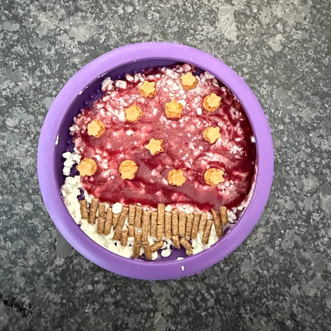 Bild von: Ich glaube, ich habe ein neues Hobby gefunden: Den Hundenapf lecker gestalten!